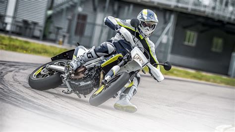 HUSQVARNA SM 701 SUPERMOTO specs - 2016, 2017, 2018 - autoevolution