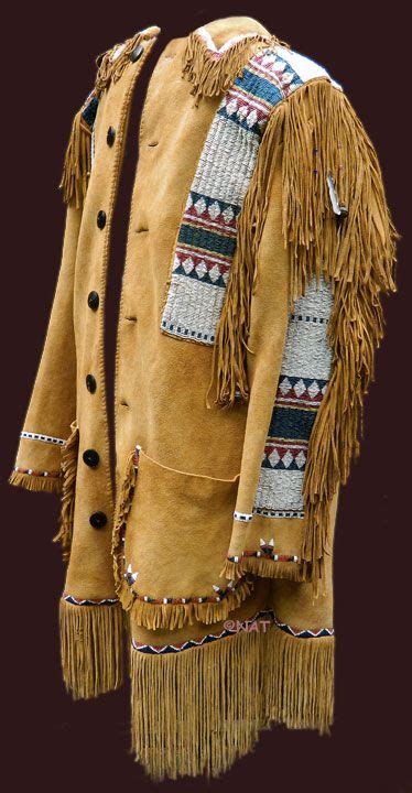 THE LEGACY OF THE NORTH AMERICAN INDIAN: Native American Clothing (Plains Beaded Jacket / Fr ...