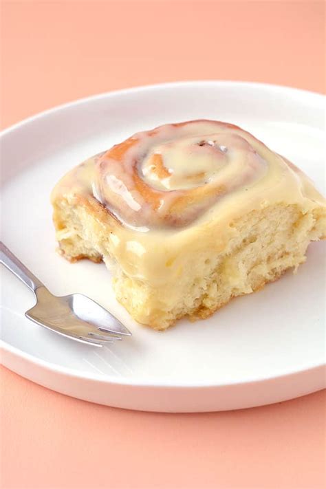 Cinnabon Cinnamon Rolls (With Cream Cheese Frosting) - Sweetest Menu