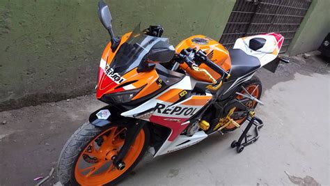 Honda CBR150R Repsol Edition .... https://www.youtube.com/watch?v ...