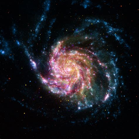 M101: a Galáxia do Cata-Vento em imagem composta através dos quatro observatórios espaciais ...