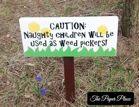 25 super funny Garden signs - A girl and a glue gun