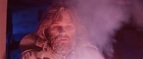 The Thing movie review & film summary (1982) | Roger Ebert