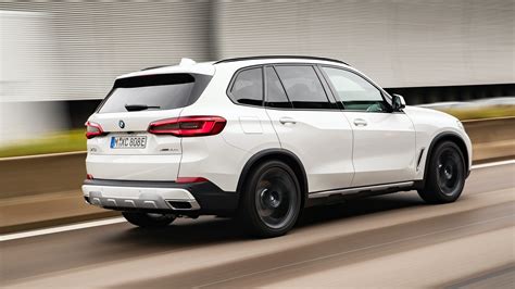 2021 BMW X5 plug-in hybrid SUV: More power, more than double the electric range