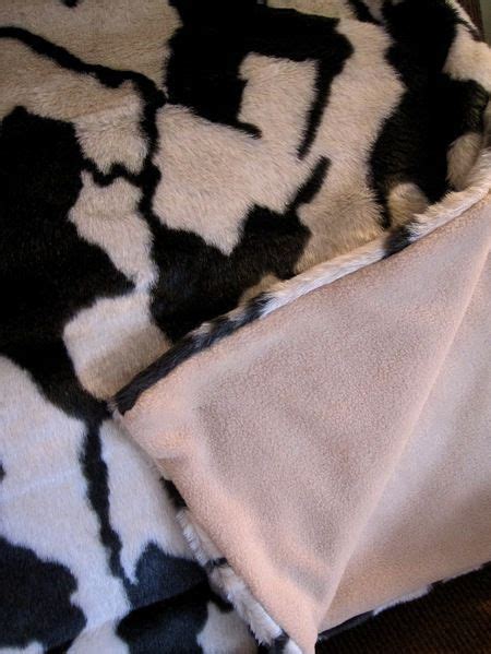 How to Make a Faux Fur Blanket - Infarrantly Creative