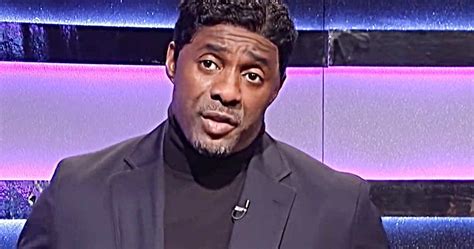 Idris Elba Jokes About Playing James Bond in SNL Game Show Sketch