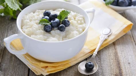 It's Pouring Porridge- A Few Healthy Porridge Recipes! - Procaffenation