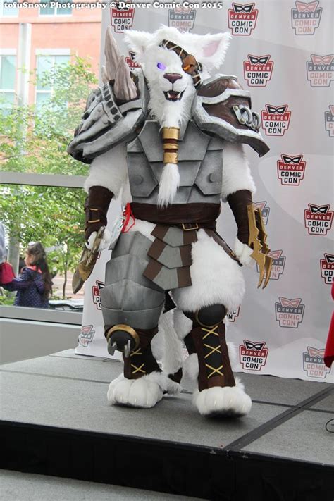 Rengar cosplay — Weasyl