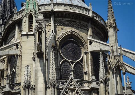 HD Photographs Of Gargoyles On Notre Dame Cathedral In Paris