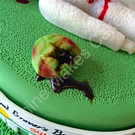 Critters 2 Easter Cake - Janine Makes Sinister Cakes