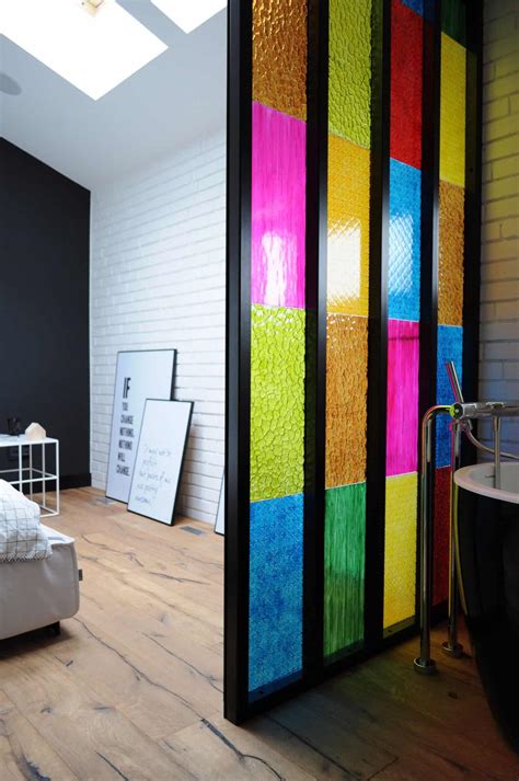 Bedroom Bathroom Partition in Colored Plastic Panels - DIY idea