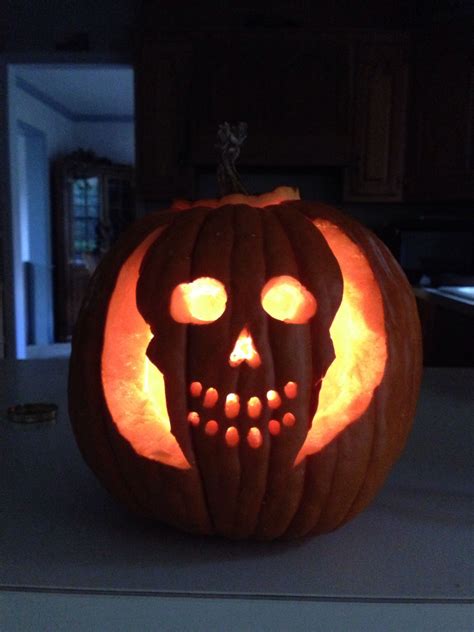 Skull pumpkin carving Giant Pumpkin, Skull Pumpkin, Pumpkin Carving ...