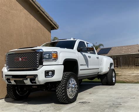 2023 Gmc Sierra 3500 Dually