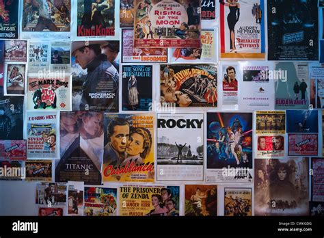 Iconic Hollywood movie posters on wall Stock Photo: 50217148 - Alamy