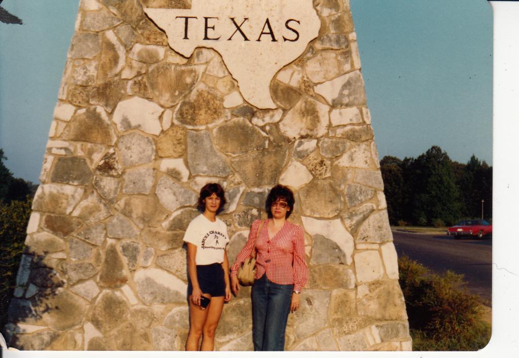 Mom and Debbie in Texas