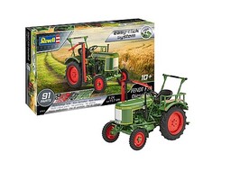 Revell-Germany Fendt F20 DieselroB Tractor (Snap)