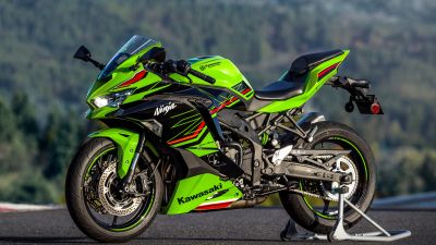 Kawasaki Ninja ZX-4RR, Sports bikes, 2023