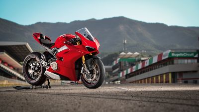 Ducati Panigale V4 S, 2020, 5K