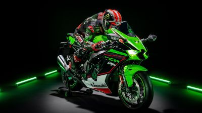 Kawasaki Ninja ZX-10R, AMOLED, Sports bikes, Black background, Biker, 2021