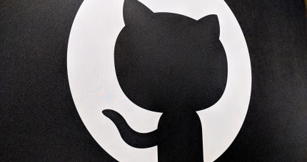 GitHub’s Copilot Chat is now in public preview for businesses