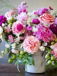 Image result for Spring Fresh Flower Arrangements Coral Roses