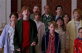 Image result for Home Alone 2 Screencaps Family