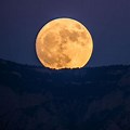 Big Moon Close to the Earth