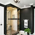 Black and Gold Bathroom Decorating Ideas