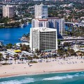 Courtyard by Marriott Fort Lauderdale Beach Pool