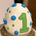 Dinosaur Egg Smash Cake