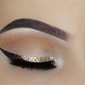 Gold Glitter EyeLiner