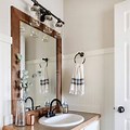 Ideas for Farmhouse Bathroom Decor