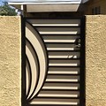 Simple Metal Small Gate Design