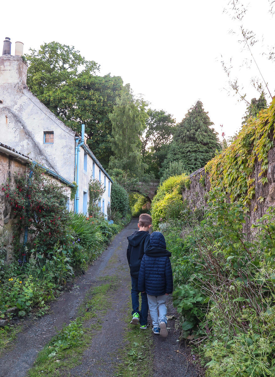 Quiet village to visit in Scotland: What to do in Falkland