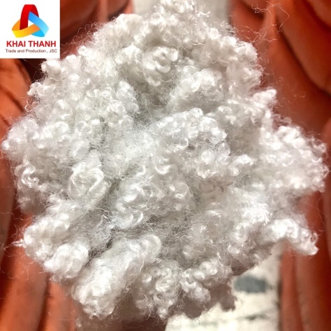 100% Polyester Staple Fiber Crimp Frequency: 4-7