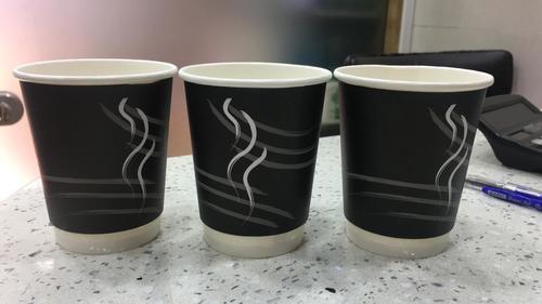 disposable paper cups