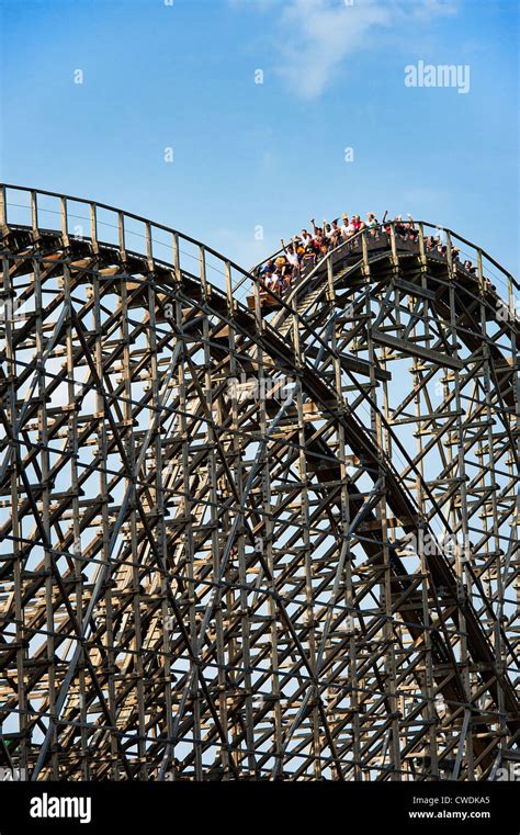 El Toro Wooden Roller Coaster Great Adventure Six Flags New Jersey