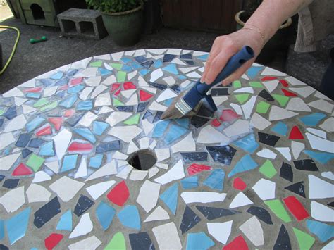 28 best images about Creative, mosaic tile on Pinterest Mosaic tables, Mosaic tile table and