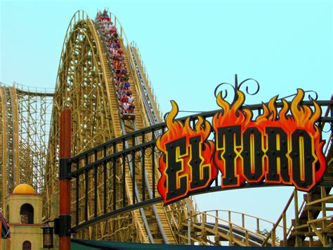 El Toro Roller Coaster