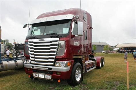 New Freightliner Cabover Trucks Images And Photos Finder