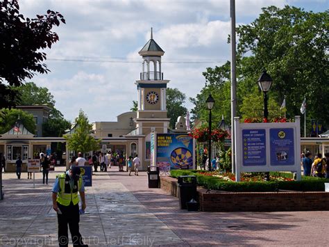 Six Flags Great Adventure Entrance Plaza Flickr Photo Sharing