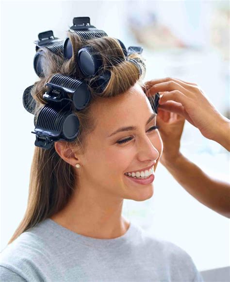 Tutorial How To Use Hair Rollers To Get Some Serious Volume Hair