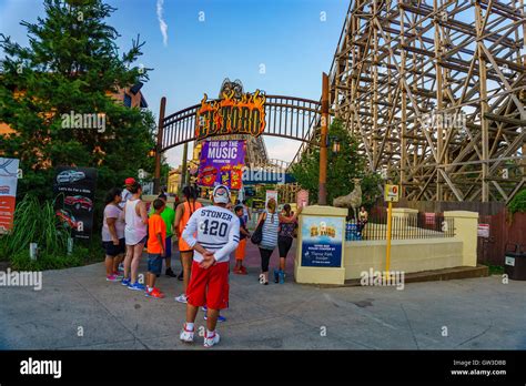 Six Flags Great Adventure Entrance