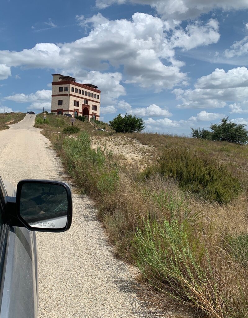 Headed up to the hilltop winery (Arc De Texas)