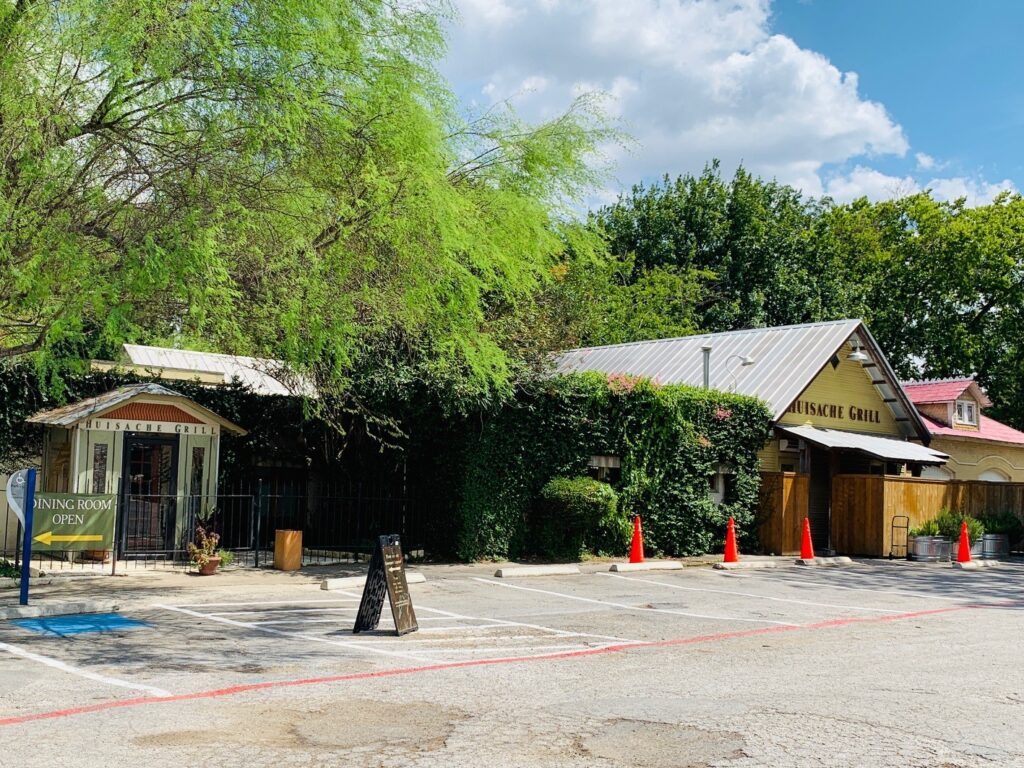 Huisache Grill New Braunfels