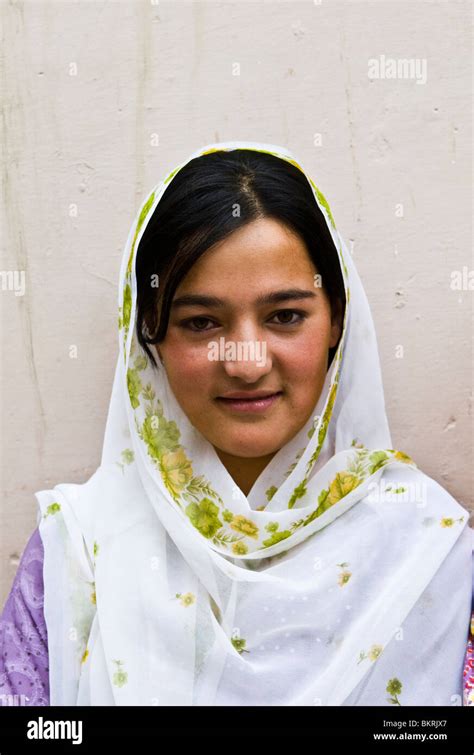 Portrait of a Hunzakut woman. Hunza valley, Pakistan Stock Photo - Alamy