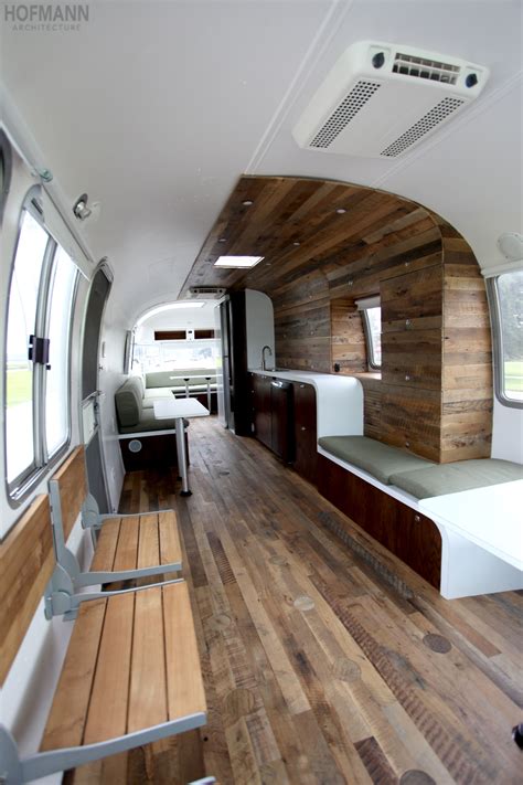 Airstream Interior Airstream Decor Camper Interior Design | www.designinte.com