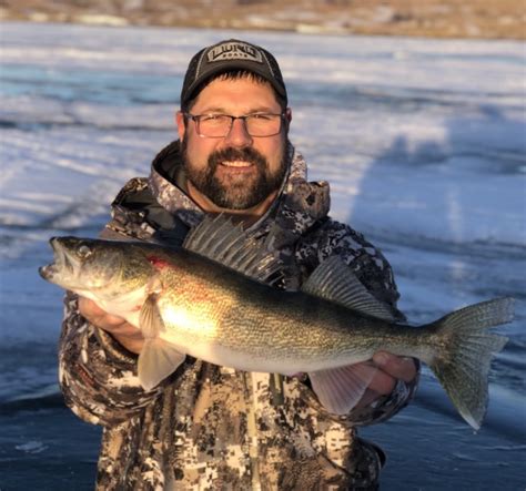 Lake Oahe Fishing Report-Jan-7th, 2019 - Mike Peluso Outdoors