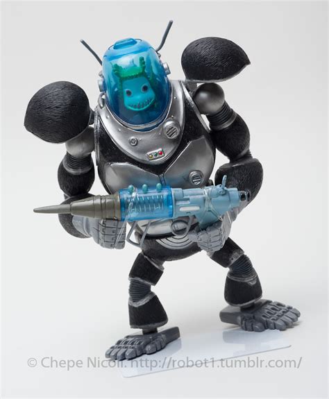 Minion Megamind Toy Quest 2010 #robot #megamind... | Sci-Fi, Robots, Aliens, Spaceships.