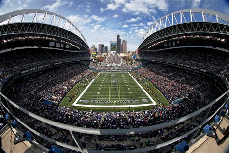 Seattle Seahawks Stadium At Night / Whether the game is in the. - fans berat maheer zain